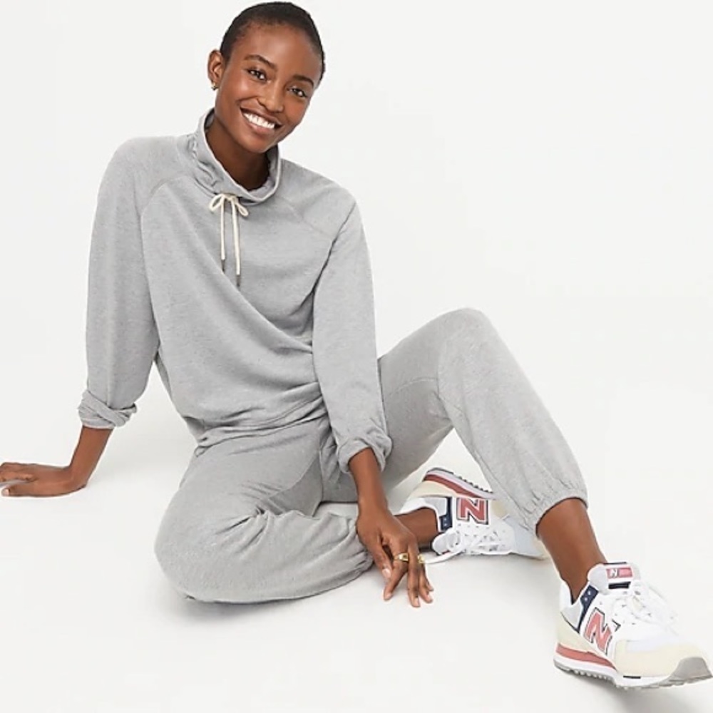 JCrew Cloud fleece funnelneck sweatshirt AU673